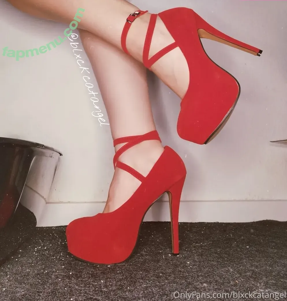 blxckcatangel nude photo #0066 (blxckcatangel)