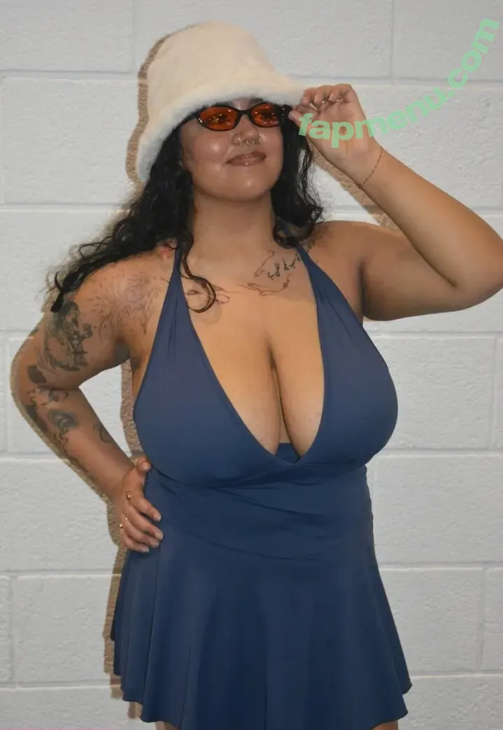 Boa Hancock nude photo #0083 (Breeeahhh / boahancock)