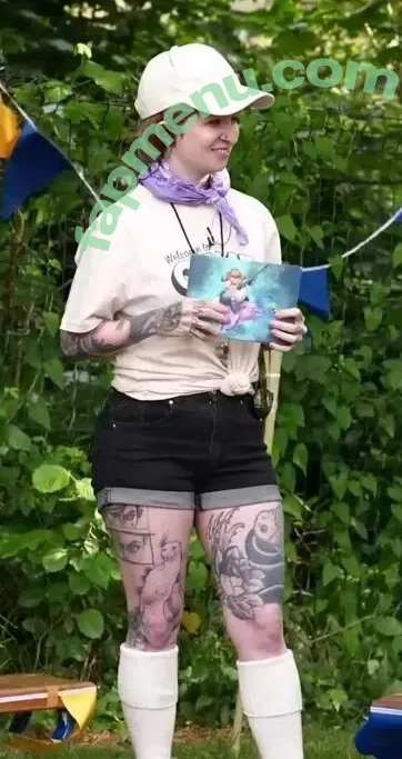 Boba_witch nude photo #0057 (boba.wtch / bobateabitxh / bobawitch / bobawtch)