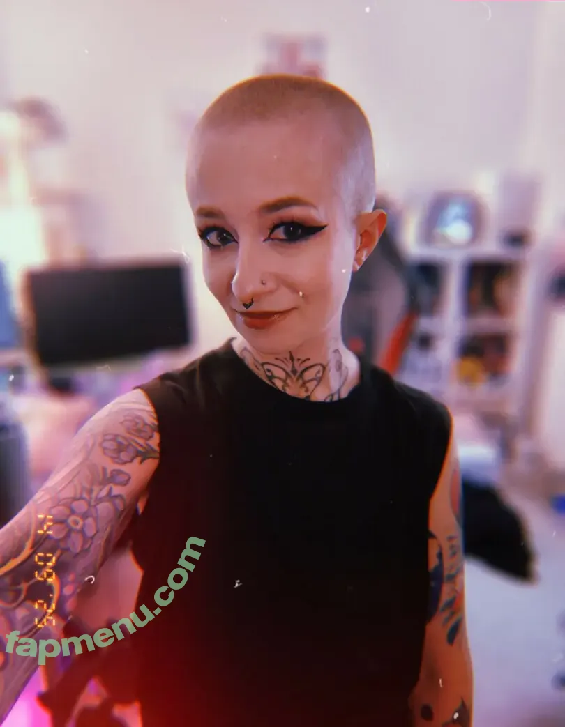 Boba_witch nude photo #0086 (boba.wtch / bobateabitxh / bobawitch / bobawtch)