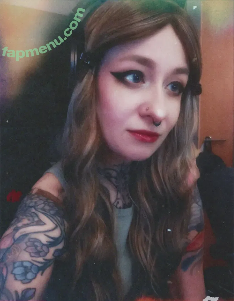 Boba_witch nude photo #0095 (boba.wtch / bobateabitxh / bobawitch / bobawtch)