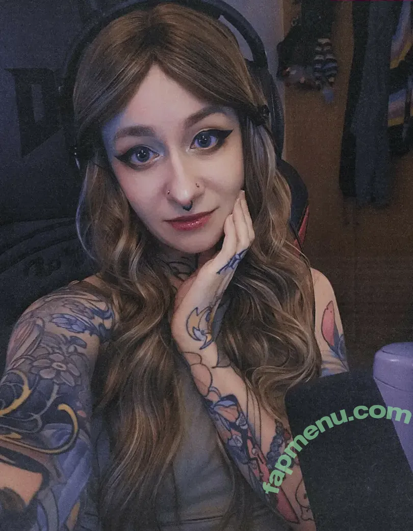 Boba_witch nude photo #0097 (boba.wtch / bobateabitxh / bobawitch / bobawtch)