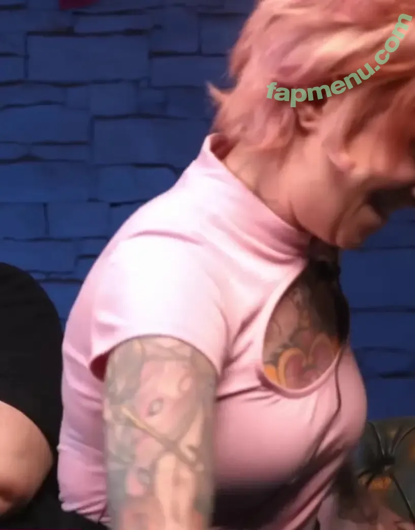 Boba_witch nude photo #0103 (boba.wtch / bobateabitxh / bobawitch / bobawtch)