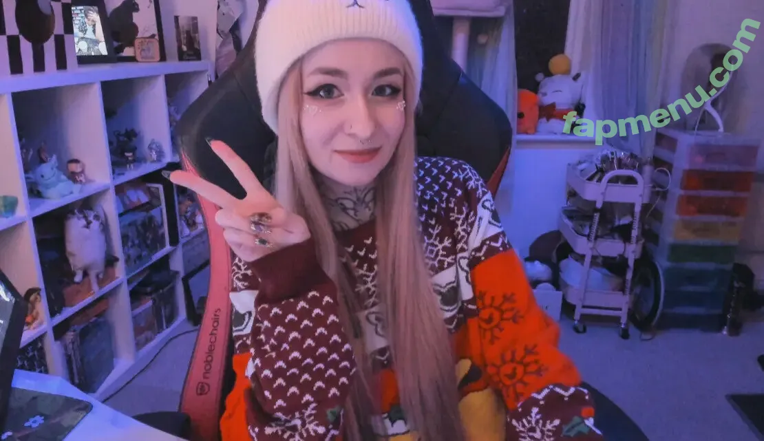 Boba_witch nude photo #0133 (boba.wtch / bobateabitxh / bobawitch / bobawtch)