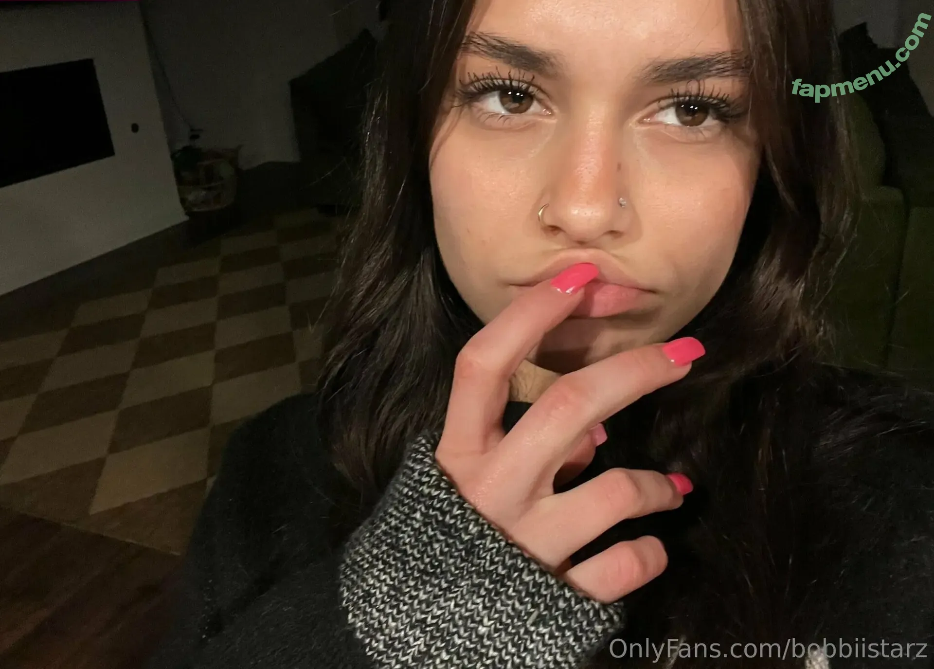 bobbiistarz nude photo #0054 (bobbiistarz)