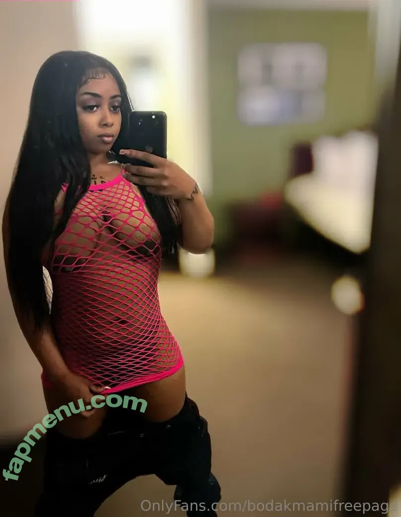 bodakmamifreepage nude photo #0021 (asmrnbooty)