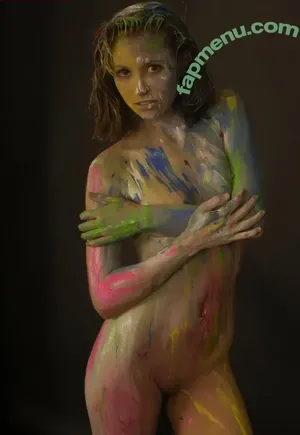 Body Painted Celebs. / bodypaintqueen nude photo #0113
