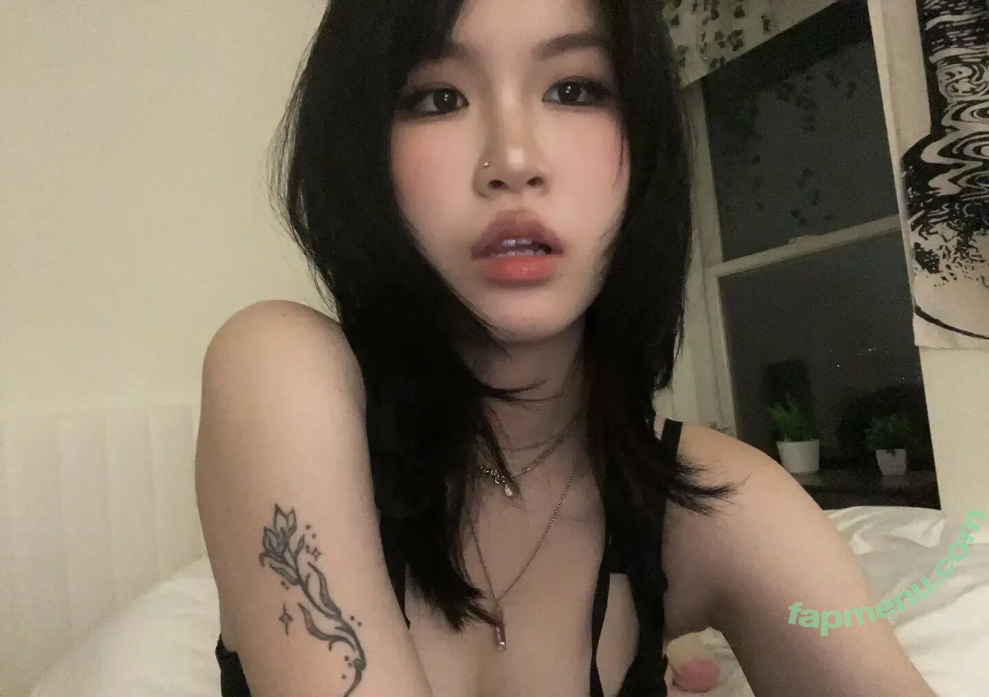 Bok ASMR nude photo #0007 (bboksuu / susboks)