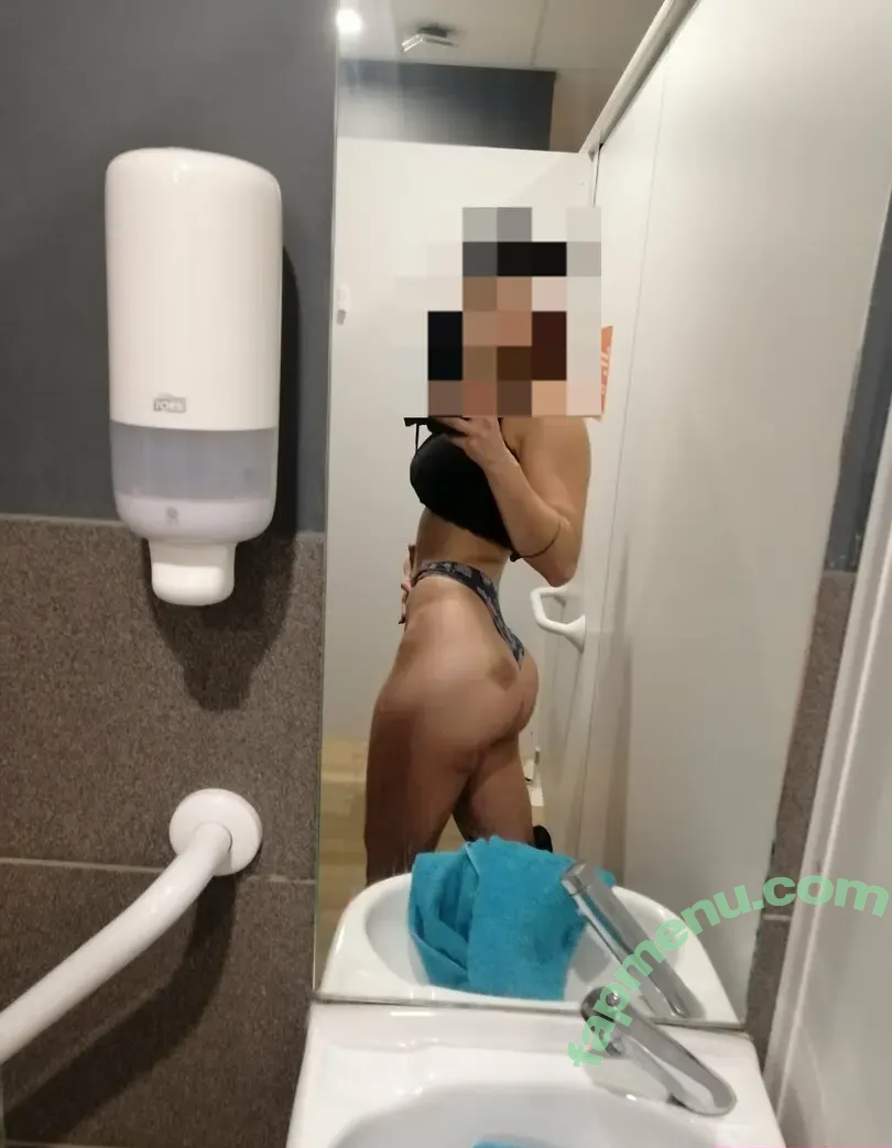 boldnessflower26 nude photo #0007 (boldnessflower26)