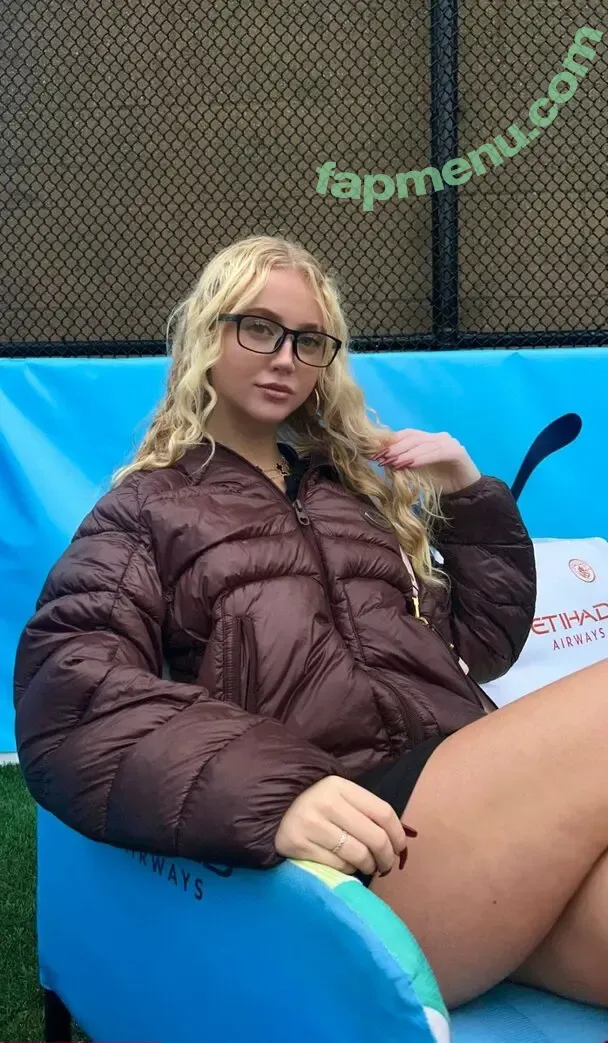 Bombette Martin nude photo #0047 (GB Skateboarder / bombette_martin)