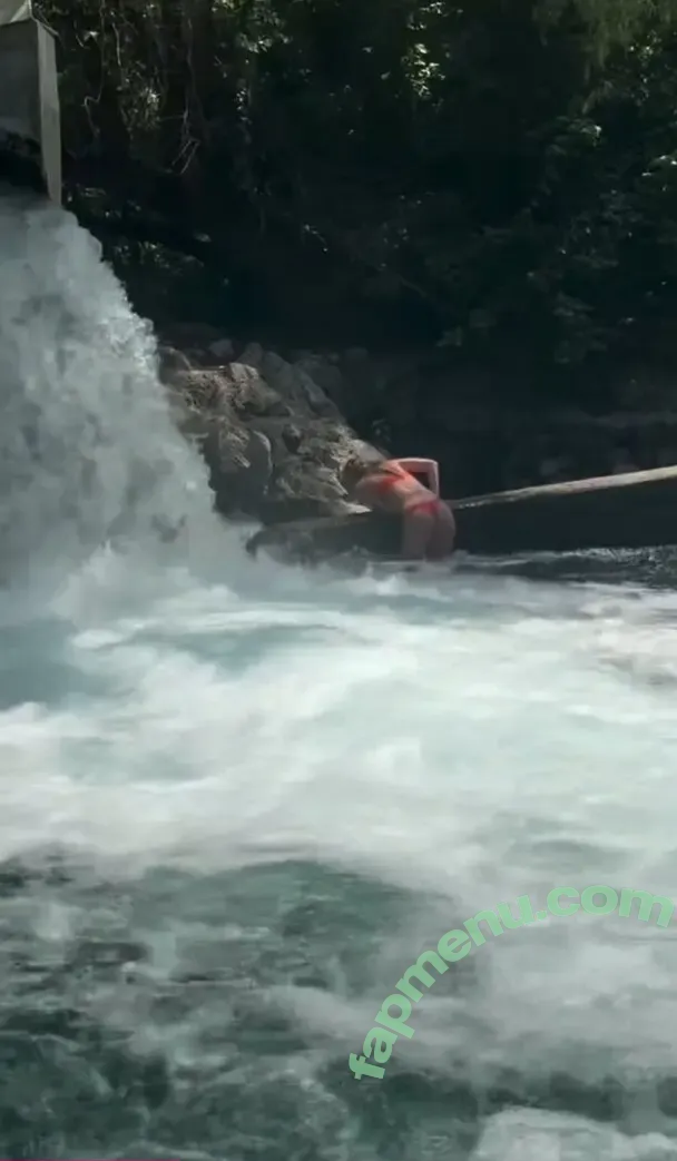 Bombette Martin nude photo #0050 (GB Skateboarder / bombette_martin)