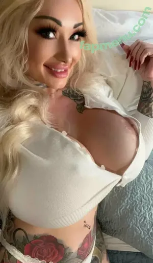 bombshelldez / missdezfraser nude photo #0023