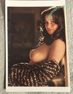  nude photo #0004