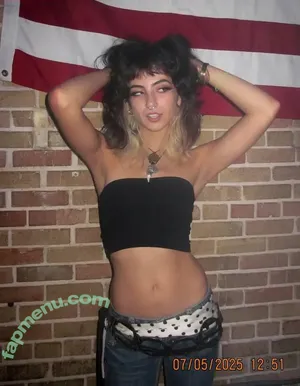 Bone ^3^ Kidlazybone / kid.caitlyn nude photo #0007