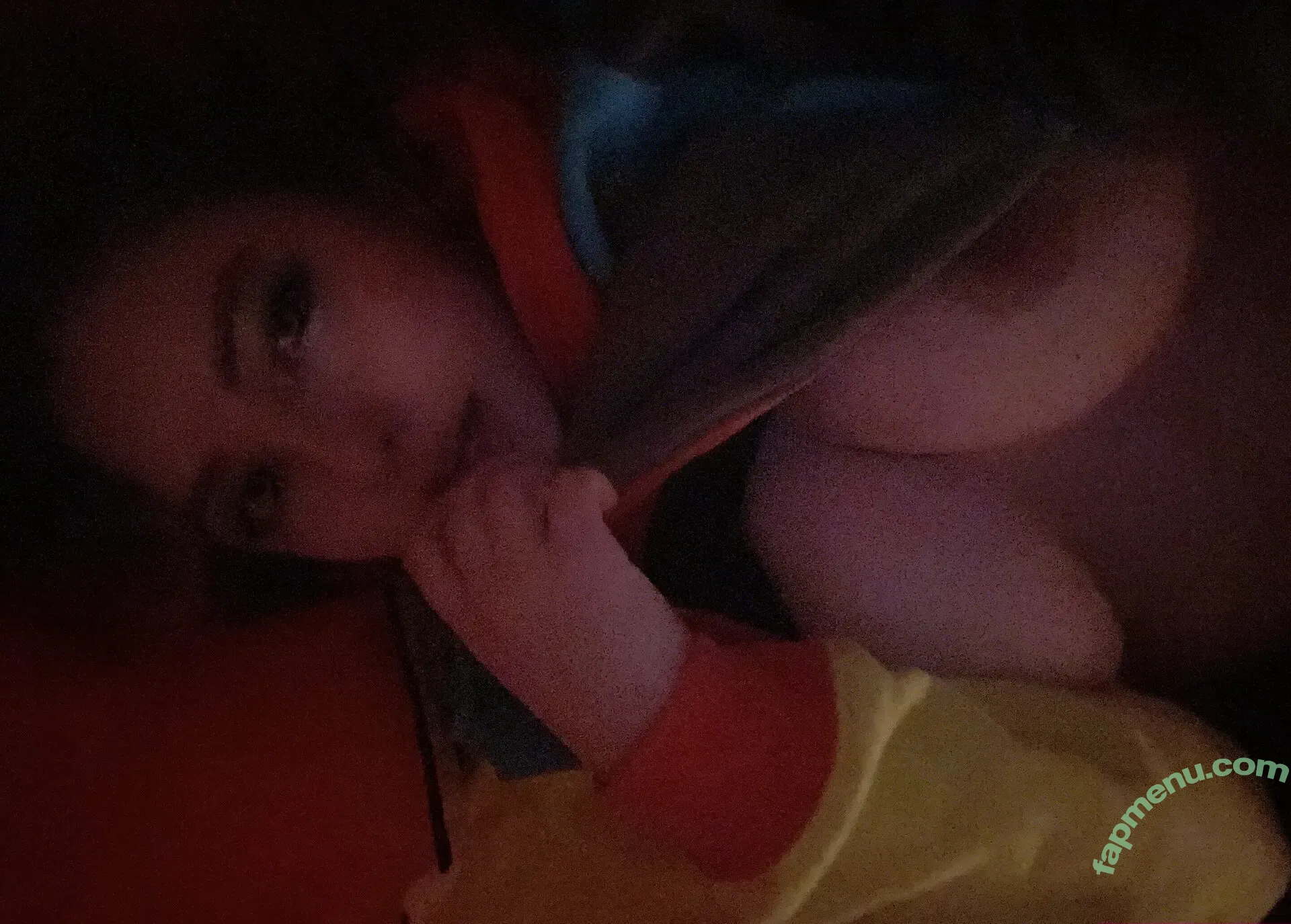 bonnibonkers nude photo #0017 (honey_cot)