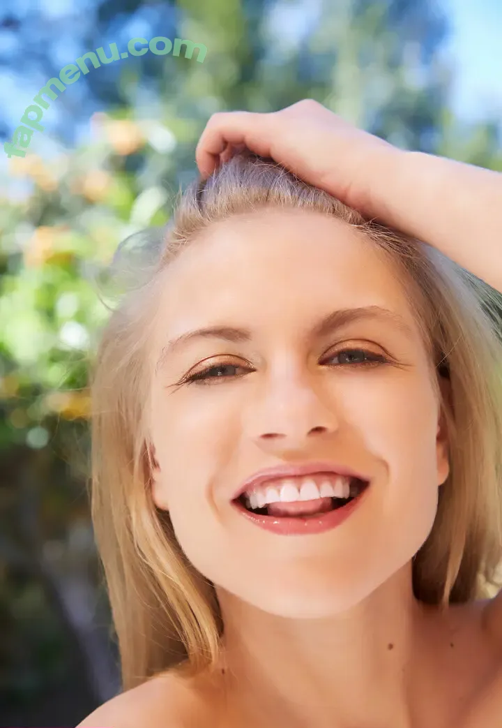 Bonnie Dolce nude photo #0149 (BonnieDolcaxXx / bonnie.dolce.official / bonniedolcexxx)