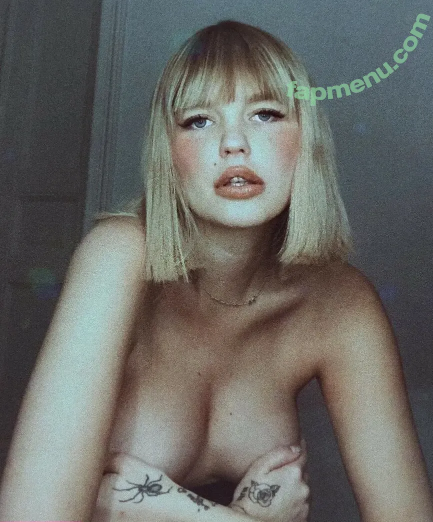 Bonnie Strange nude photo #0302 (bonnie_strange / bonniestrange)