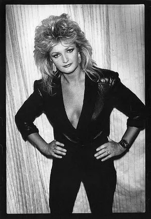 Bonnie Tyler / bonnietylerofficial nude photo #0007