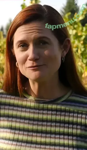 Bonnie Wright / thisisbwright nude photo #0247