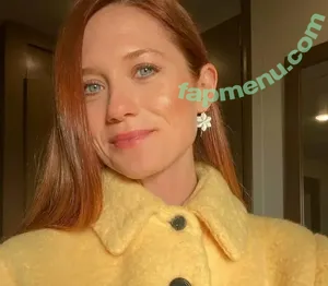 Bonnie Wright / thisisbwright nude photo #0249