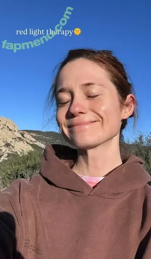 Bonnie Wright / thisisbwright nude photo #0300