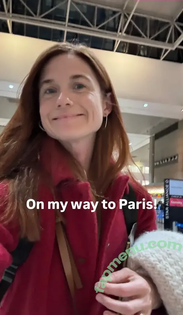 Bonnie Wright nude photo #0266 (thisisbwright)