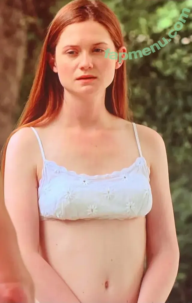 Bonnie Wright nude photo #0277 (thisisbwright)