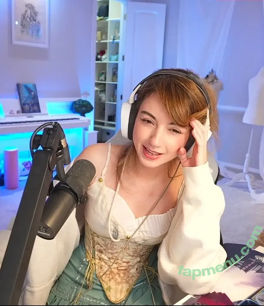 Bonnierabbit nude photo #0097 (bonniera88it)