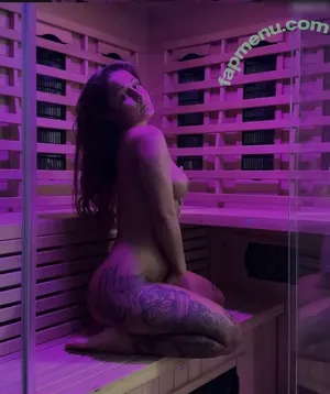  nude photo #0001
