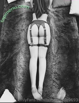 bonnyclyde9693 / bonniexclyde nude photo #0001