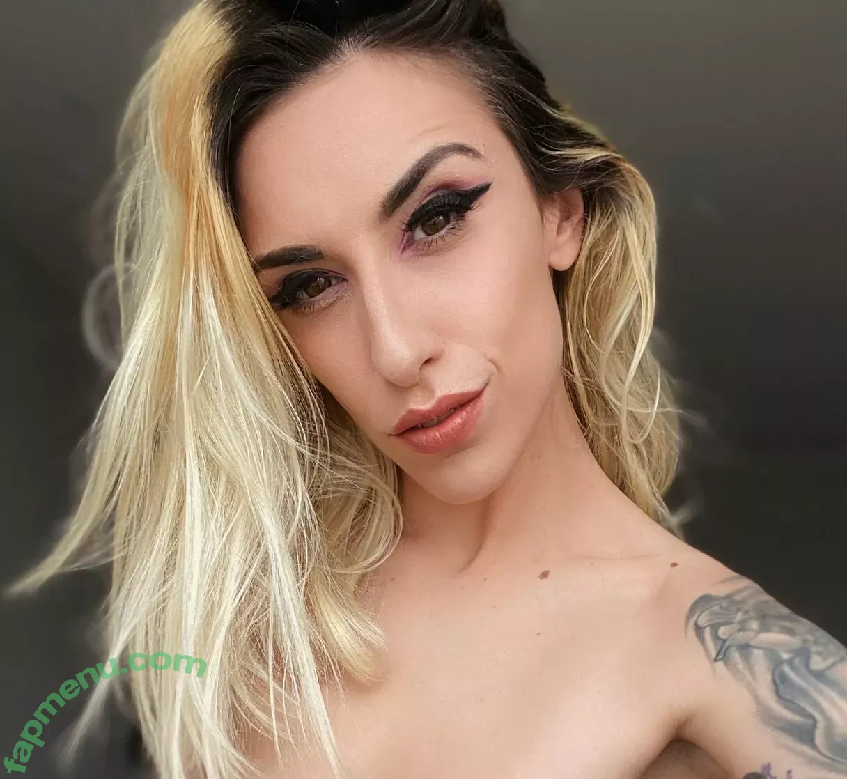 Boobasg nude photo #0013 (Boobasuicide / bananaland)