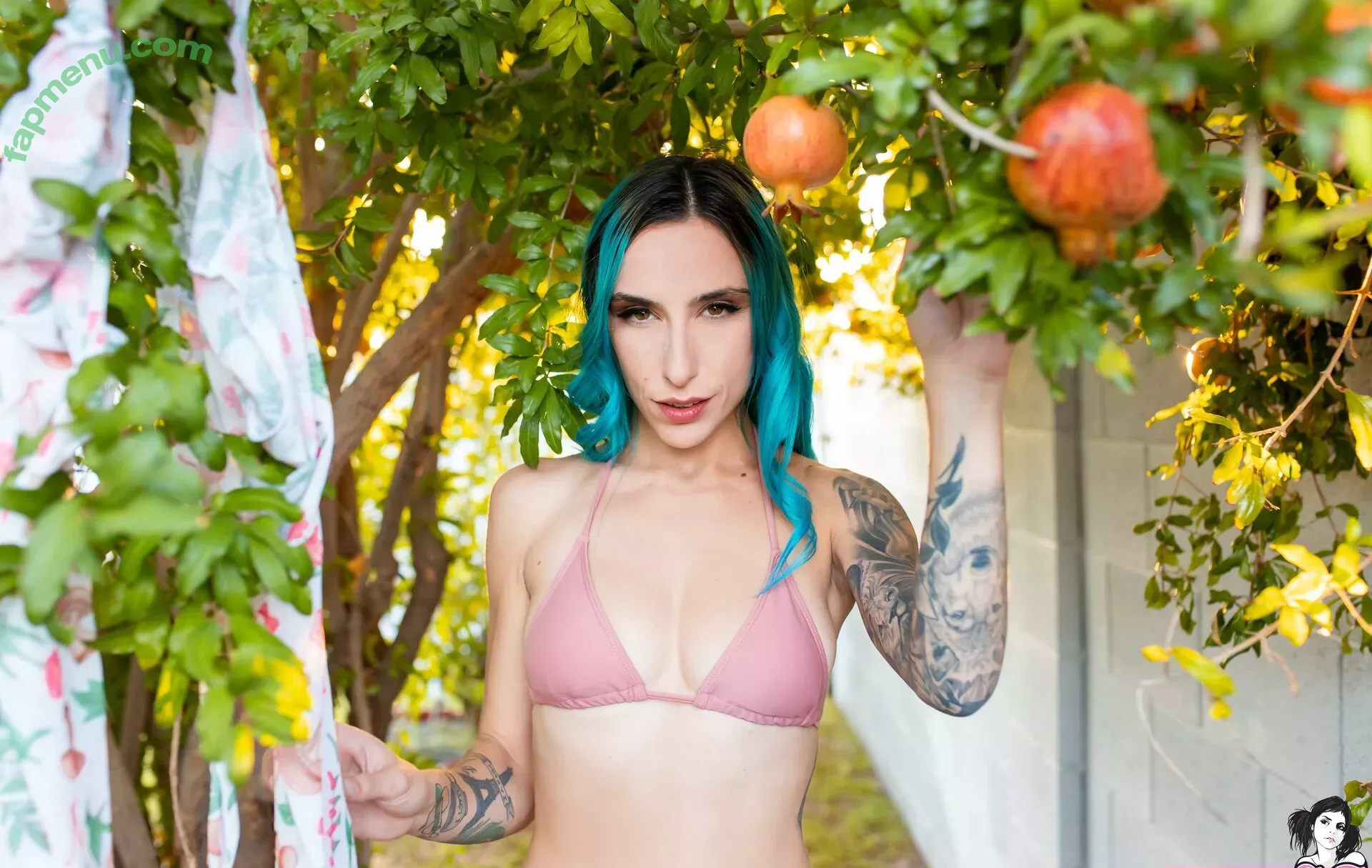 Boobasg nude photo #0033 (Boobasuicide / bananaland)
