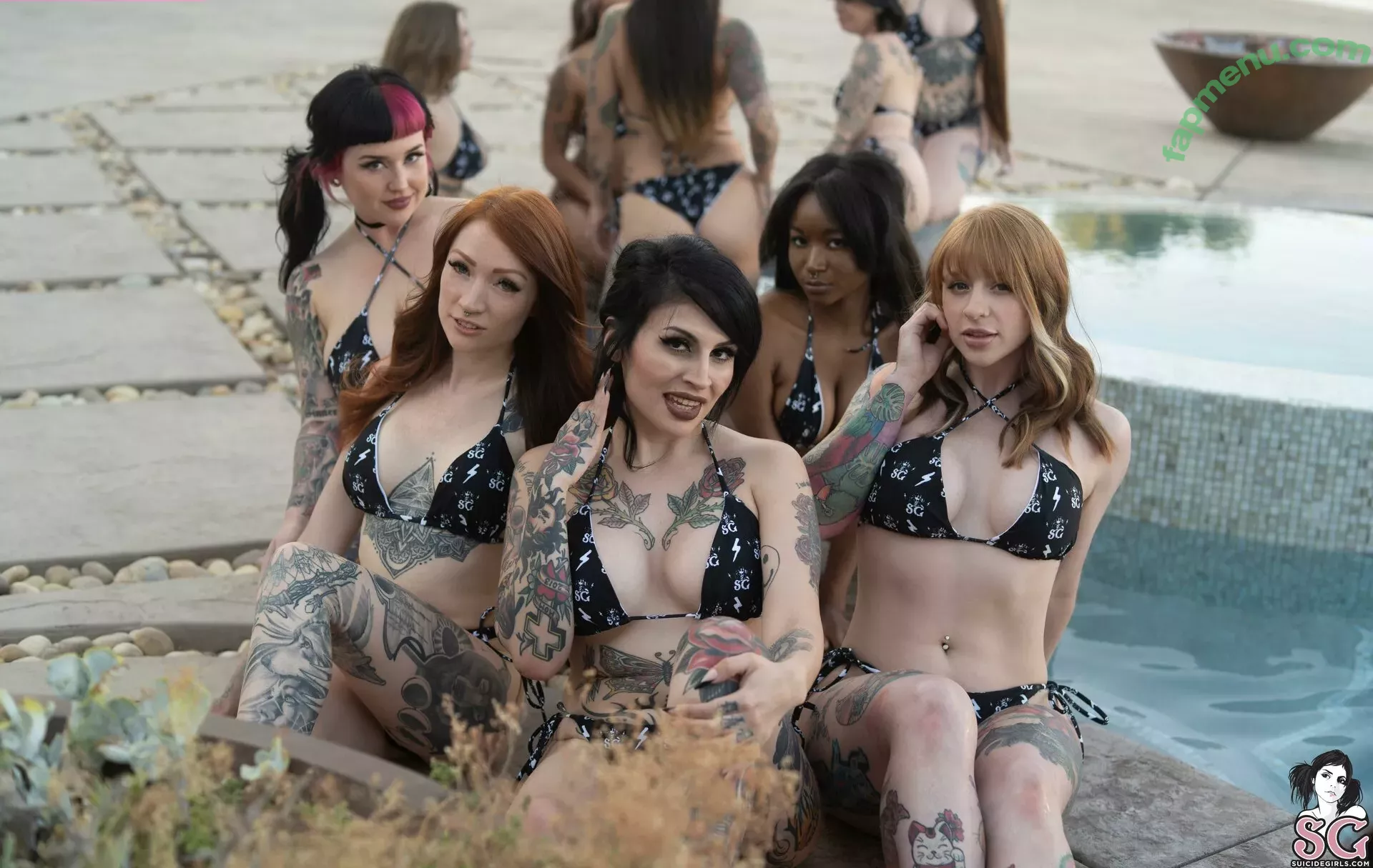 Boobasg nude photo #0304 (Boobasuicide / bananaland)