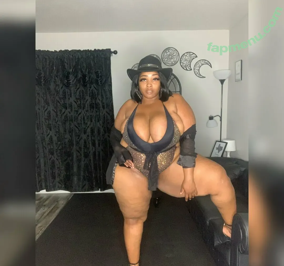boobielashae nude photo #0003 (boobielashae)