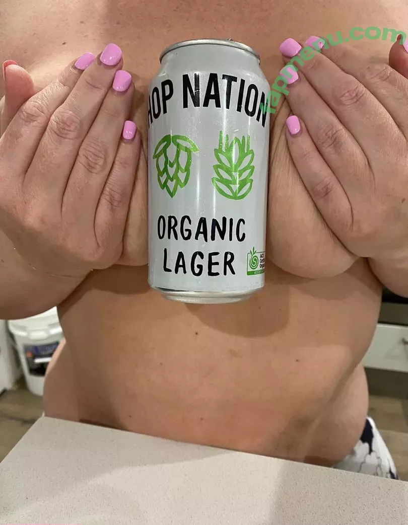 boobs-beer nude photo #0011 (beer.boobs)