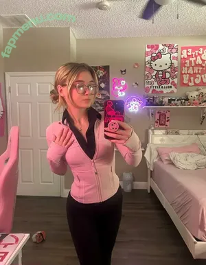 booleahhh / lilblondieboo nude photo #0026