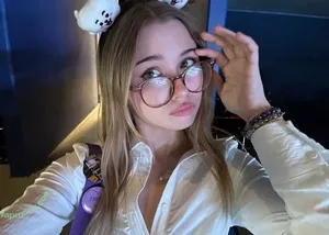 booleahhh / lilblondieboo nude photo #0078