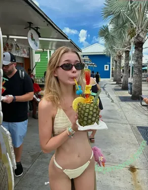 booleahhh / lilblondieboo nude photo #0096