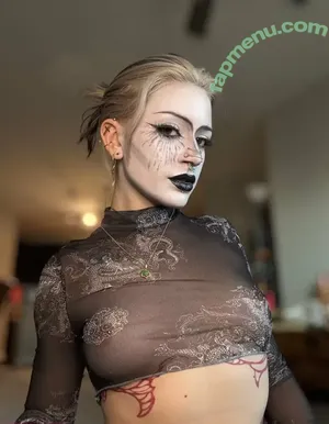 booogierae / boogiewomanrae nude photo #0008