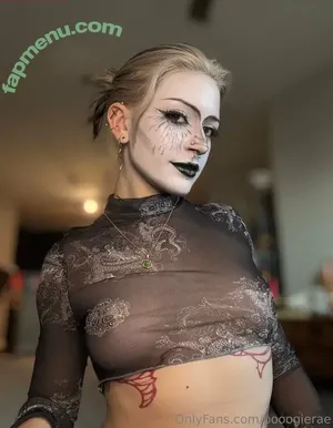 booogierae / boogiewomanrae nude photo #0009