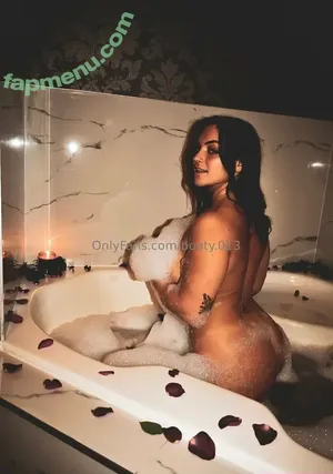 Booty.013 / Gabby.liz013 / bootybyshelx / gcummings013 nude photo #0080