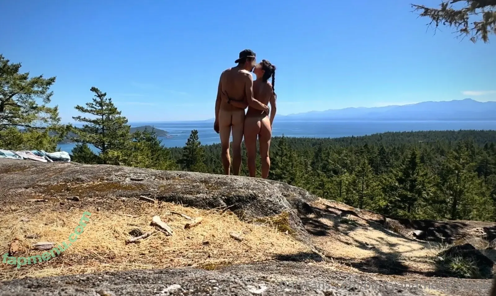 bootyandthebeanpole nude photo #0001 (bootyandthebeanpole)