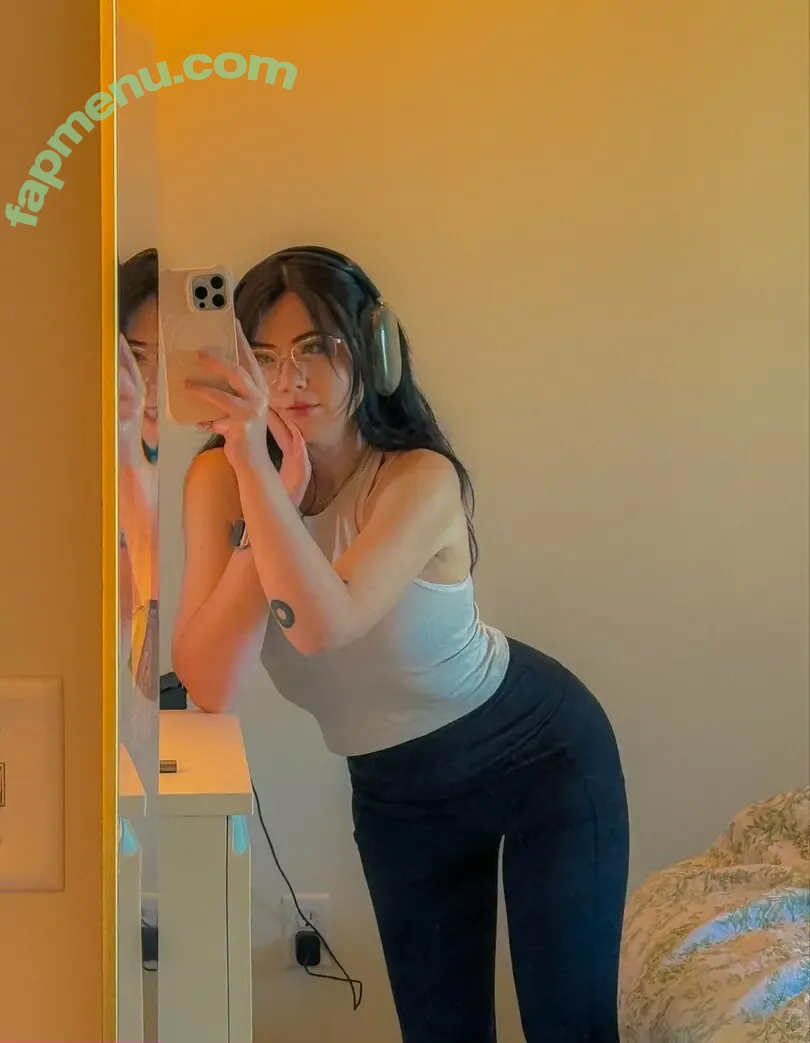 Bootyhaver nude photo #0262 (bootywithbluntz / itsbootz)