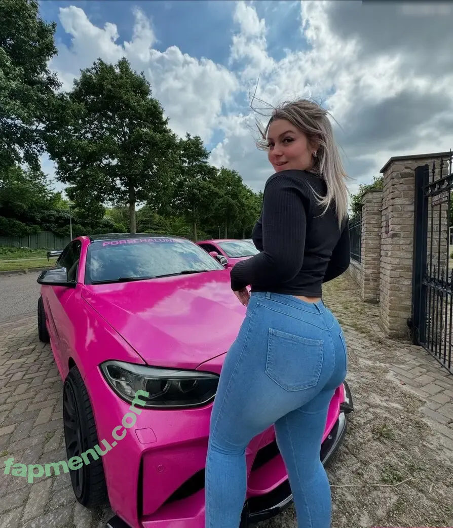 Bootyluna nude photo #0024 (Bootyluna)