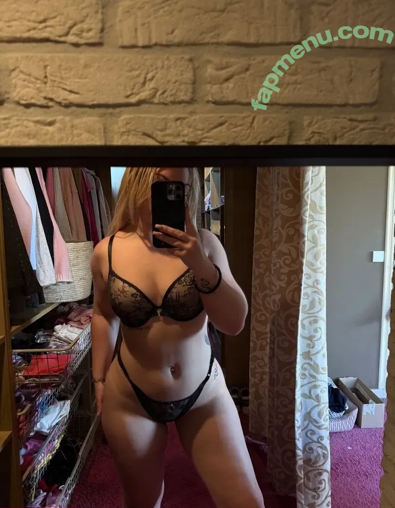 bootylunaa nude photo #0005 (bootylunaa)