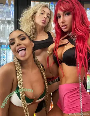 bootyqueenbae / araqueenbae nude photo #0019