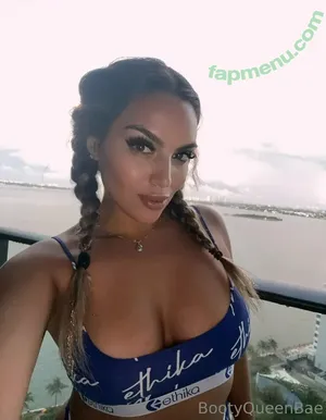bootyqueenbae / araqueenbae nude photo #0154
