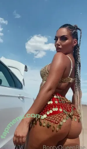 bootyqueenbae / araqueenbae nude photo #0253
