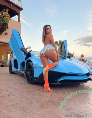 bootyqueenbae / araqueenbae nude photo #0396