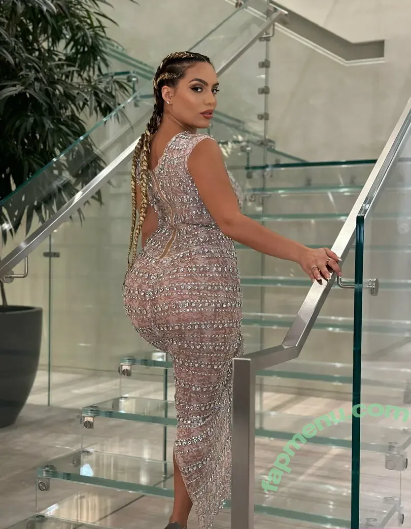 bootyqueenbae nude photo #0080 (araqueenbae)